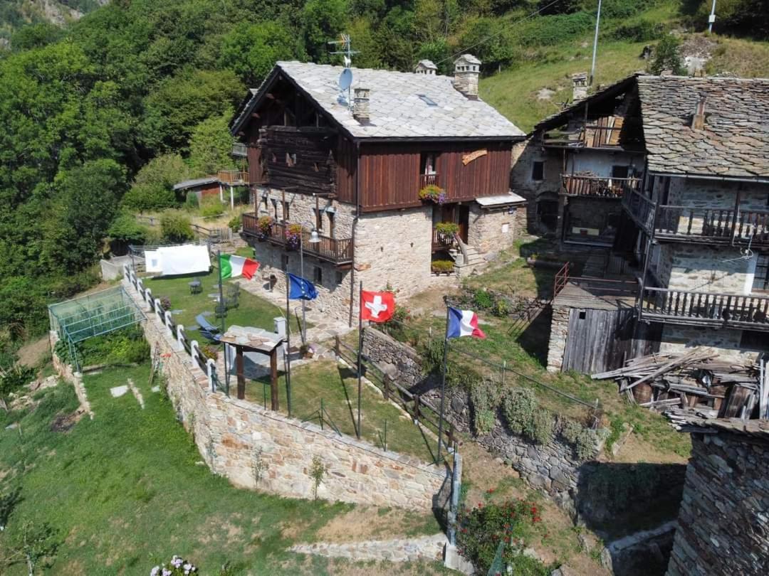 فندق Le Petit Coeur Fontainemore المظهر الخارجي الصورة